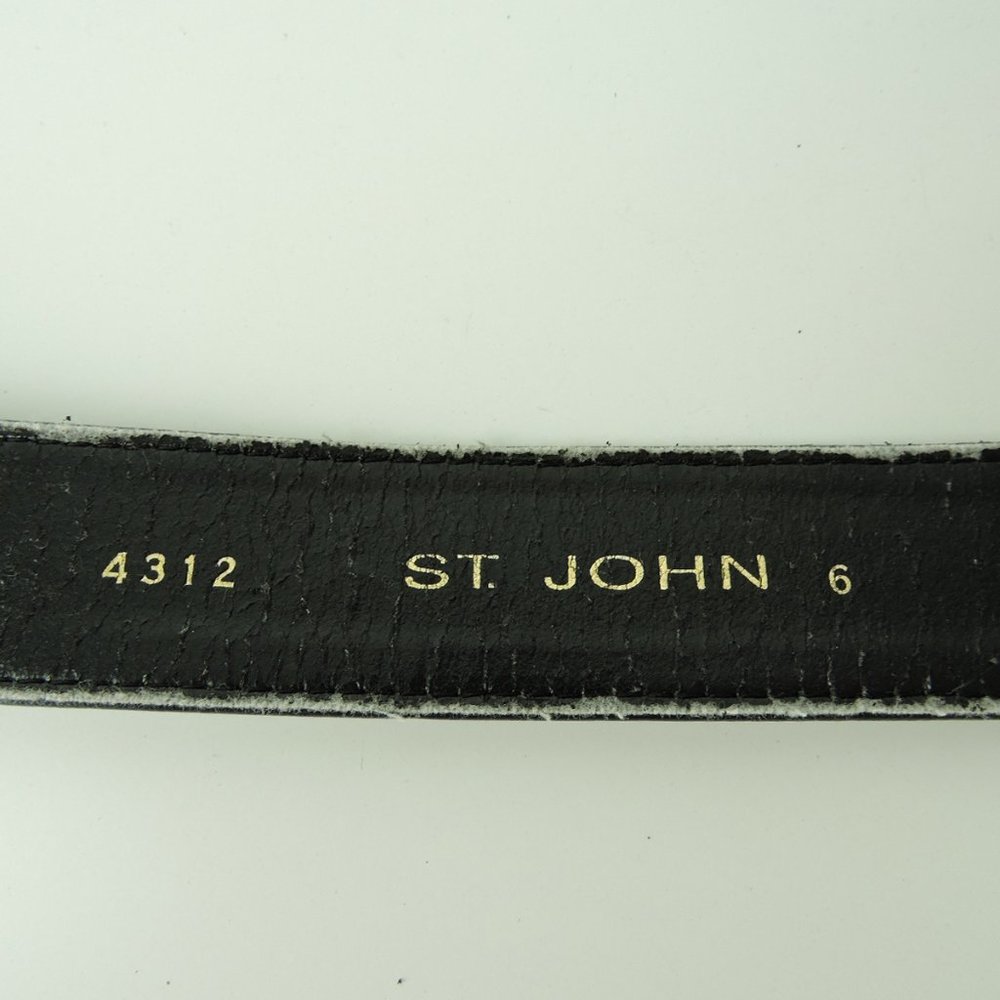 St. John size 6 Belt navy blue with enamel buckle - Picture 7 of 8
